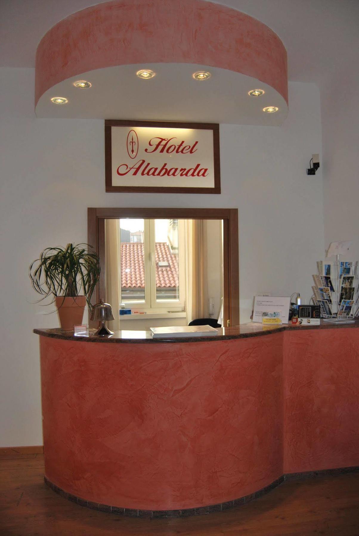Hotel Alabarda ترييستي المظهر الخارجي الصورة