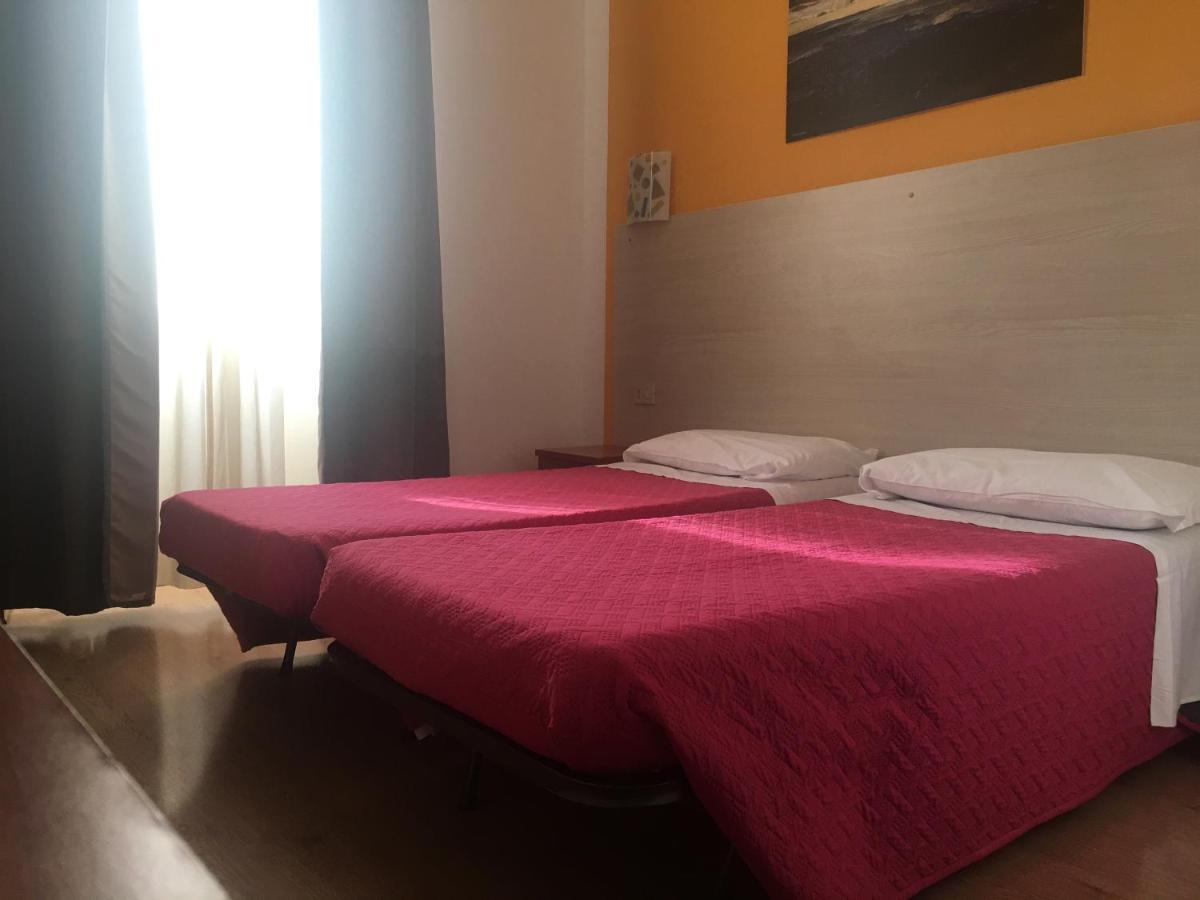 Hotel Alabarda ترييستي المظهر الخارجي الصورة